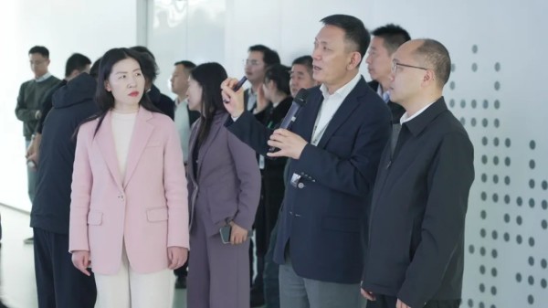 京山市向导莅临环球360科技集团考察调研，，，，，共绘生长新蓝图
